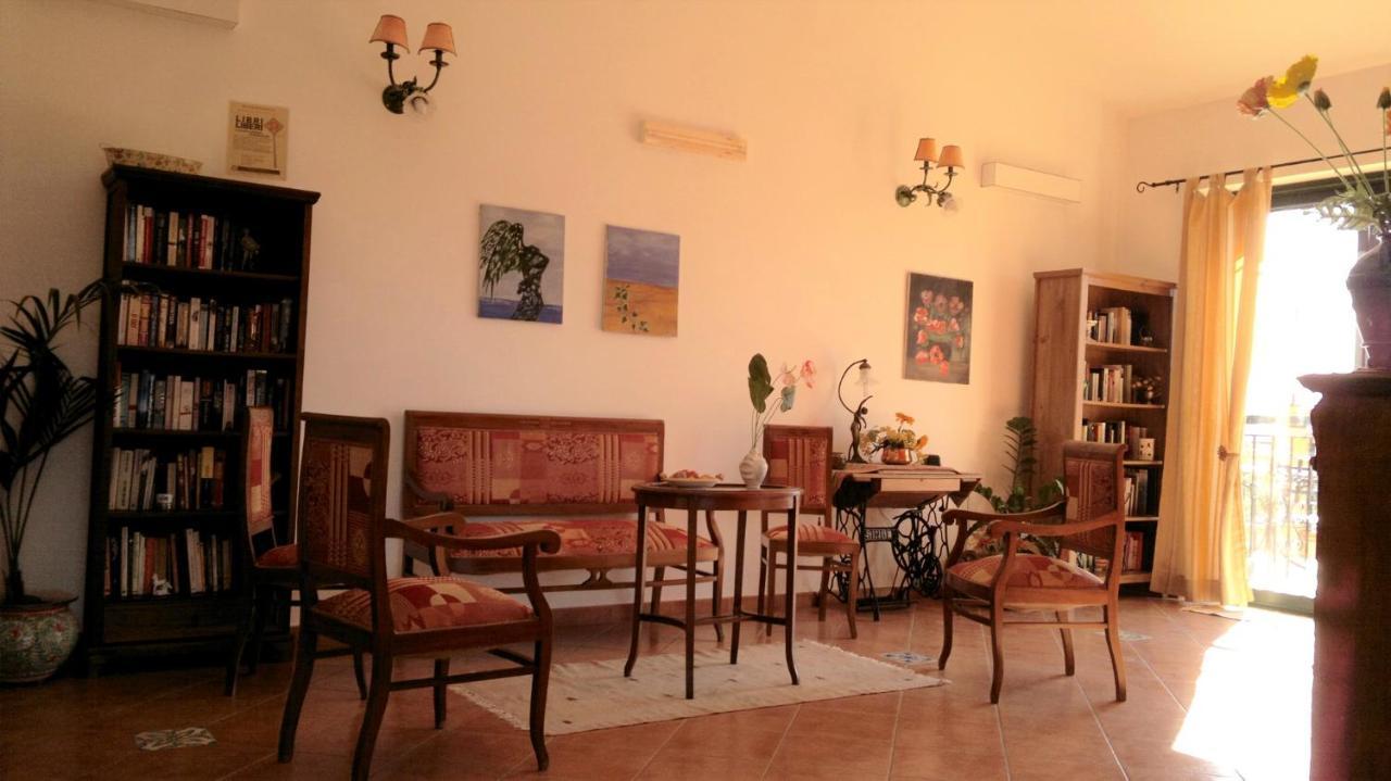 B&B Villa Maria Giovanna Giardini-Naxos Buitenkant foto